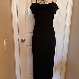 Elegant Black Strapless Dress
